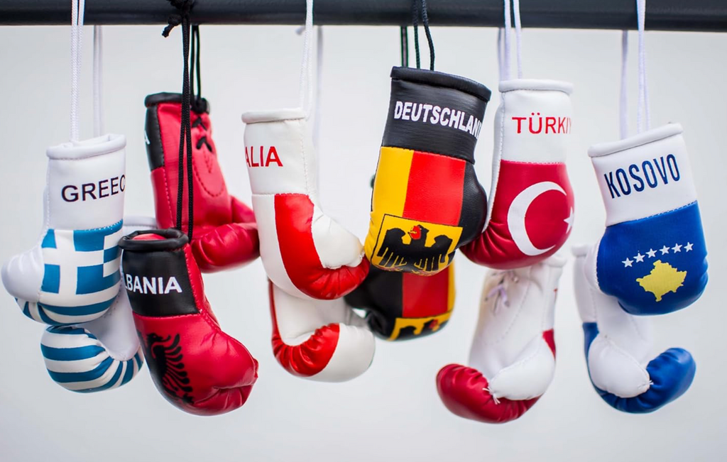 Boxhandschuhe fürs Auto
